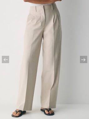 NWT Aritzia Effortless Pants Short